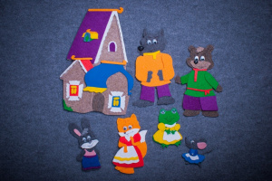 Ковролин Теремок - игра конструктор